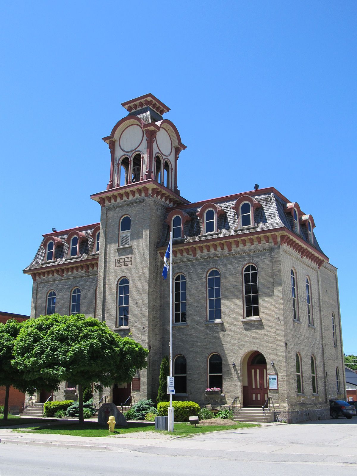 A photo of the Wingham Town Hall Theatre