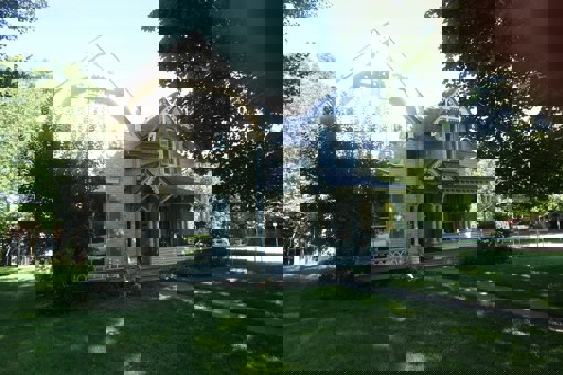 The Donald McInnis House located in Wingham, Ontario